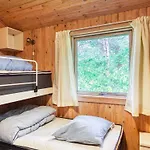 10 Person In Dannemare-by Traum Dannemare